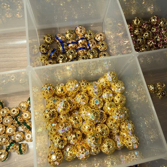 970 pcs, 6mm 8mm Gold Plated Filigree Rhinestone Crystal Beads, See Description - Picture 5 of 11